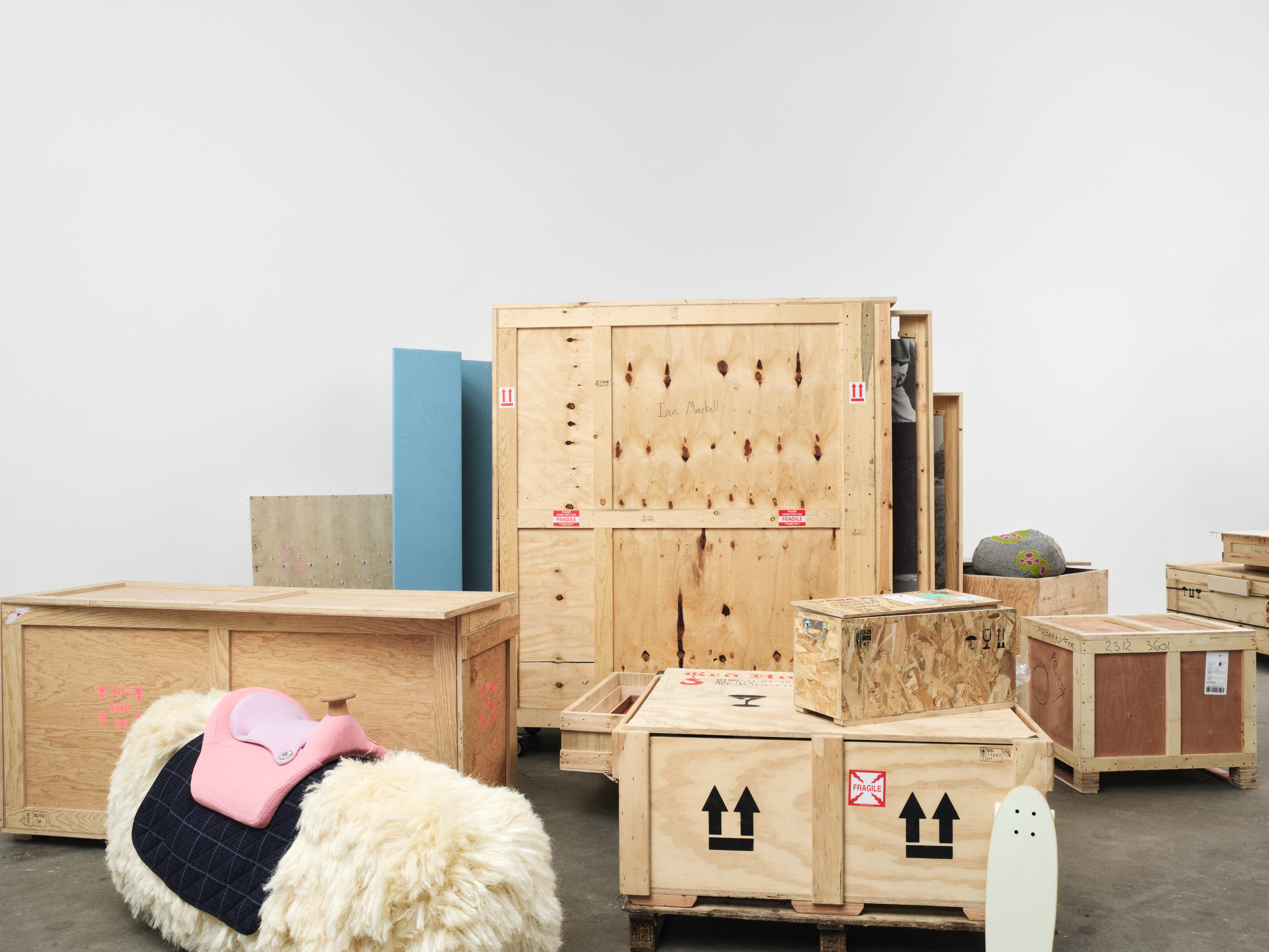 {{ '设计师' || ('Labels.Kvadrat.Client.Campaign.PrevCampaignPage' | translate) }}