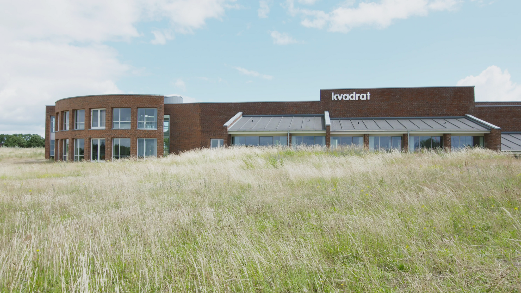 {{ 'Architecture' || ('Labels.Kvadrat.Client.Campaign.PrevCampaignPage' | translate) }}