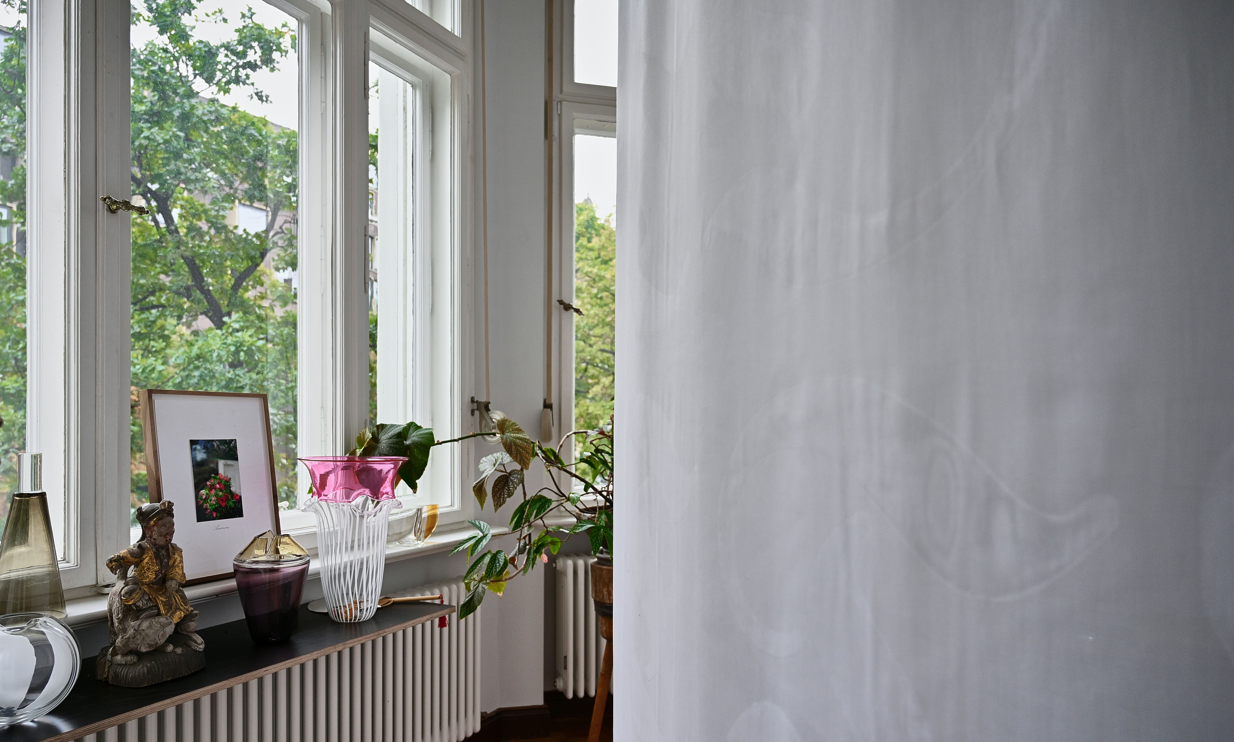 {{ 'Trapped in heaven' || ('Labels.Kvadrat.Client.Campaign.NextCampaignPage' | translate) }}